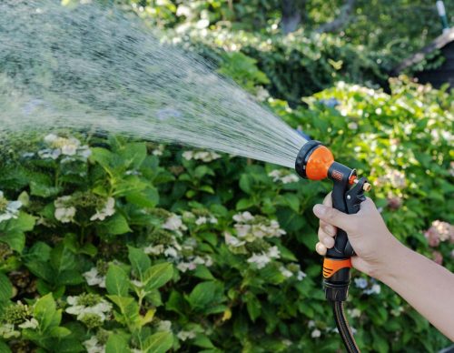 Szórópisztoly 7 fejes szett 1/2" 4db BLACK+DECKER